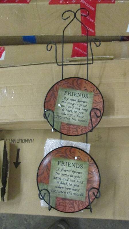 Plate Holder Wall Dcor...