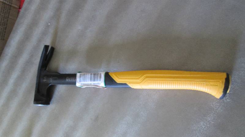 Dewalt 14 oz. Steel Mig Weld Hammer...