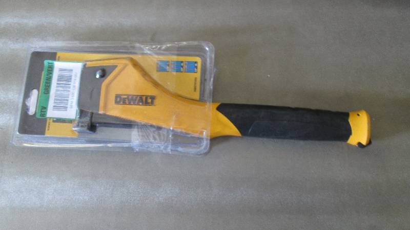 Dewalt Heavy Duty Hammer Tacker ope...