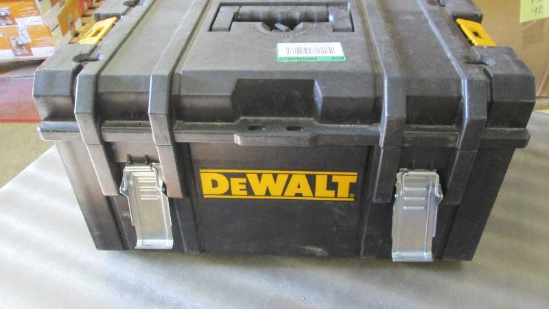 Dewalt ToughSystem DS300 22 in. Lar...
