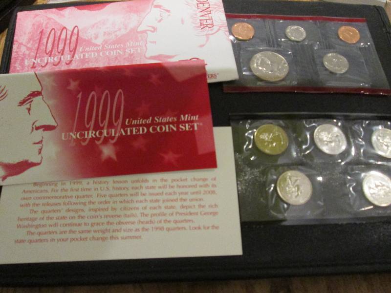 1999 D Uncirculated coin set...