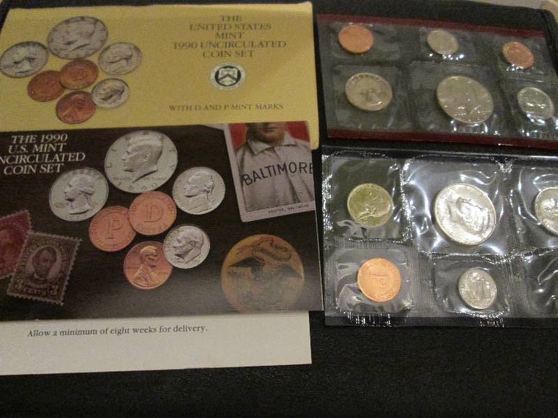 1990 D and P Uncirculated Coin Set...