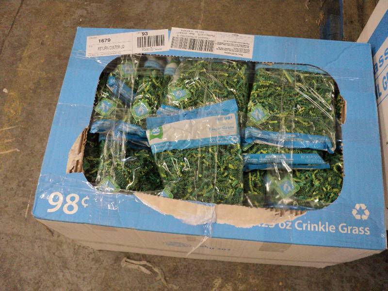 2 cases of Easter grass...