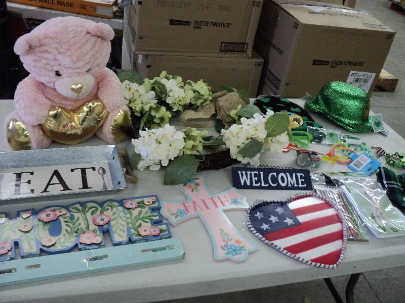 spring and St. Patricks day dcor...
