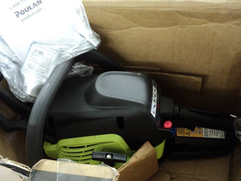 Poulan chainsaw, needs repairs...