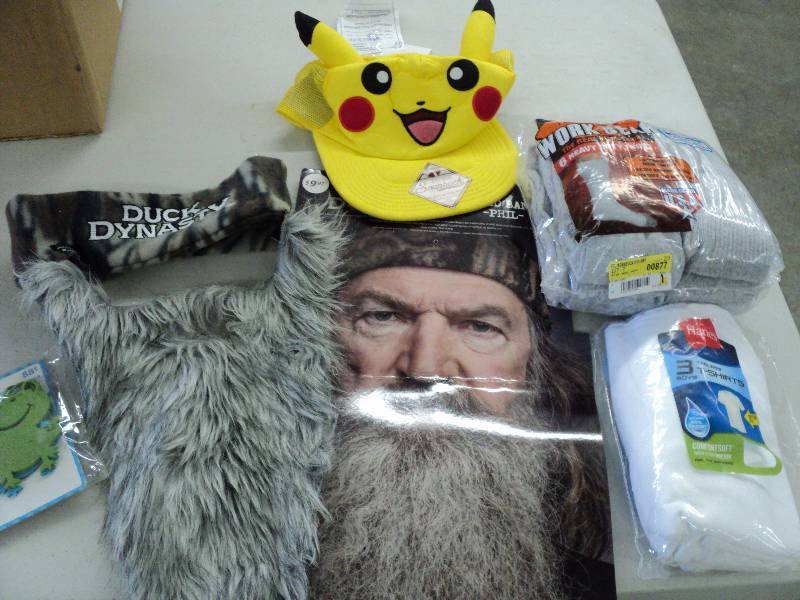 Duck Dynasty headband, socks, and h...