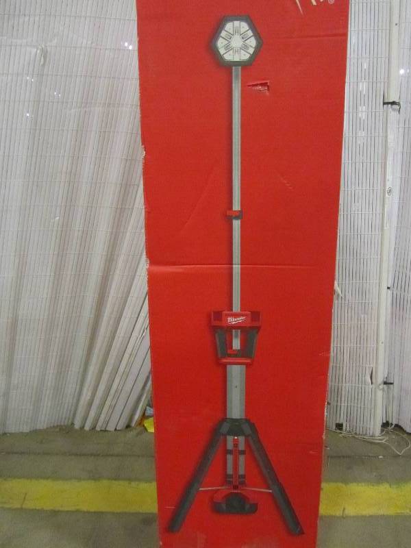 lot 16 image: Milwaukee M18 18-Volt Lithium-Ion 2000-Lumen ROCKET LED Cordless Stand Work Light (Tool-Only)