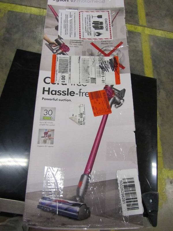 lot 74 image: Dyson V7 Motorhead Cordless Stick Vacuum Cleaner