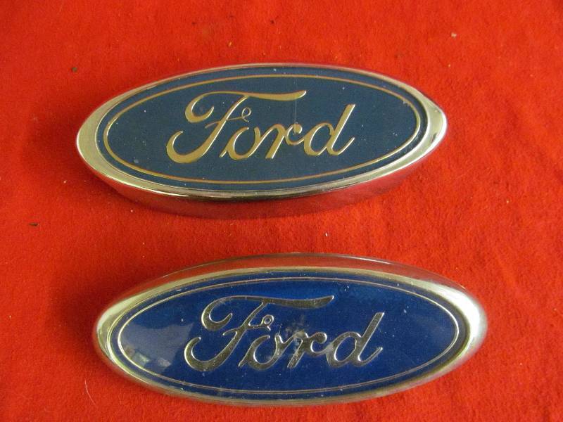 Ford Emblem