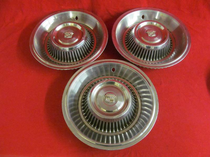 Cadillac hubcaps