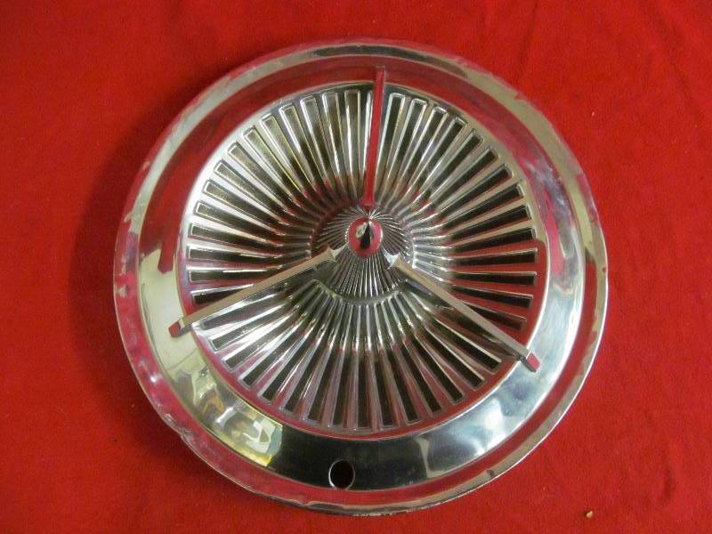 vintage spinner hub cap