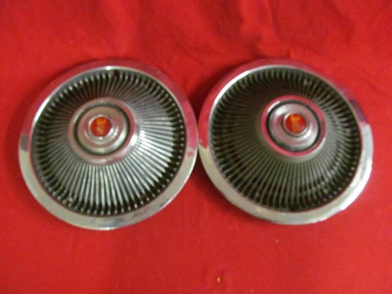 1970 ford hub caps