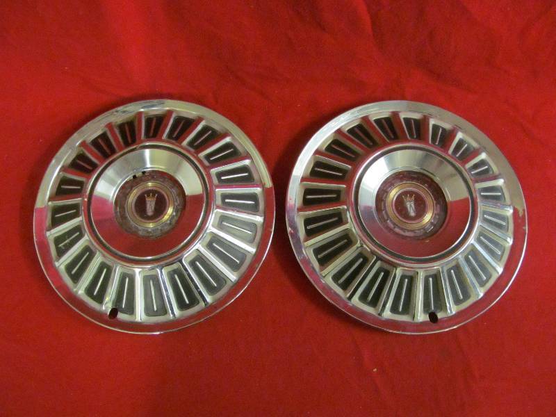 ford hubcaps
