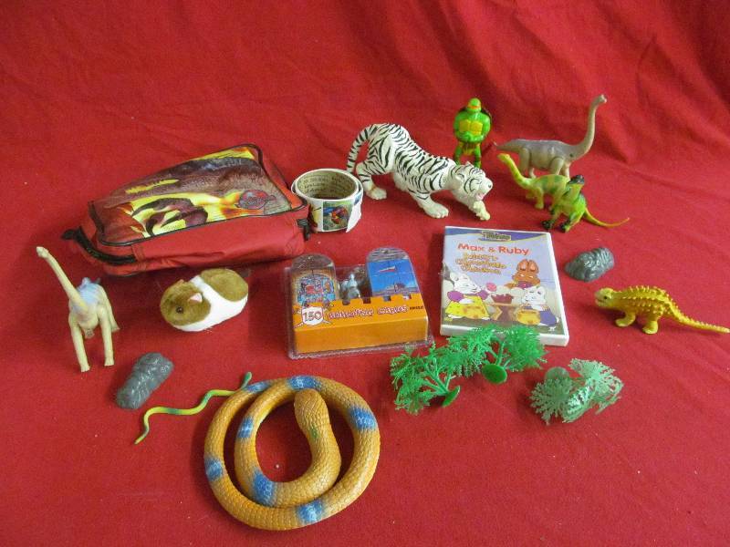 dvd, toys