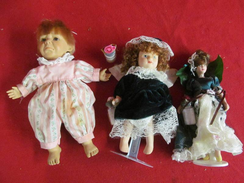 dolls
