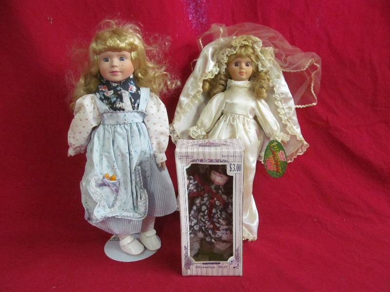 dolls