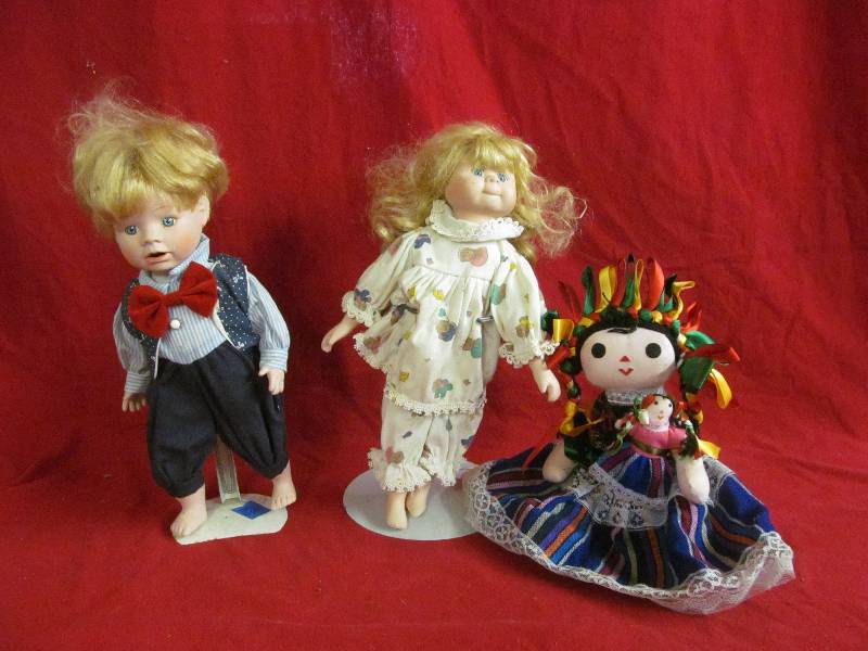 dolls
