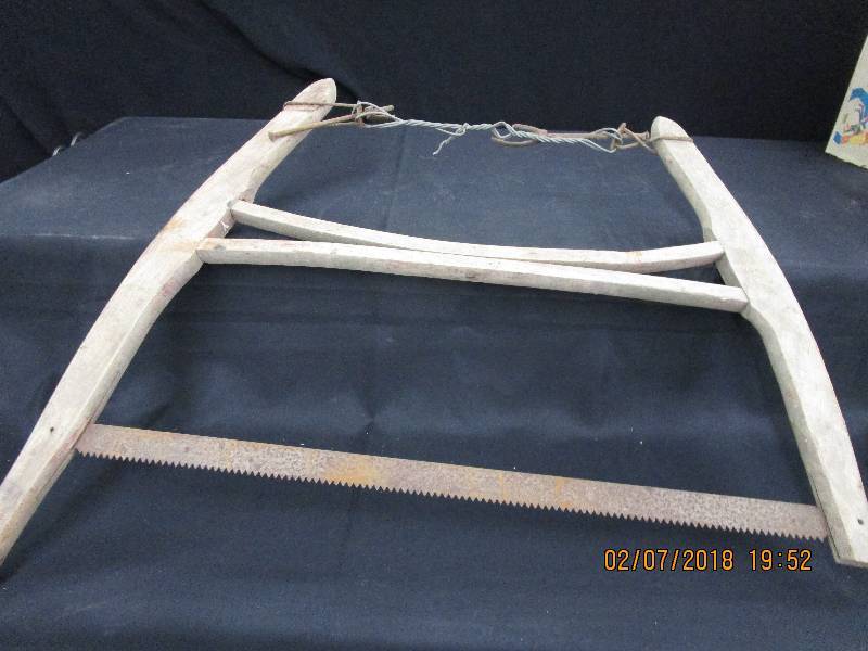 lot 38 image: Buck Saw