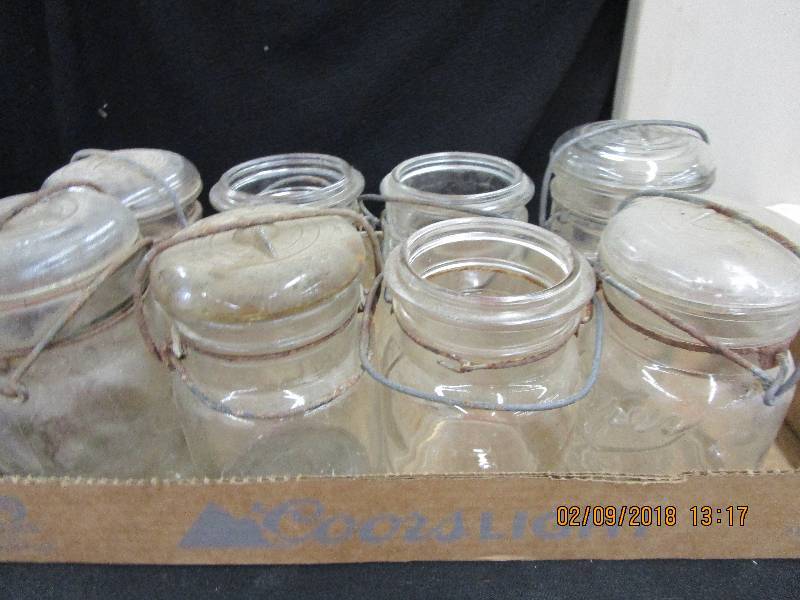 lot 71 image: Various 12 Pint jars