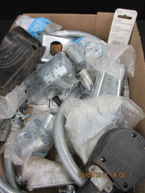 lot 85 image: Various Electrical Items