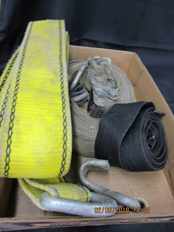 lot 93 image: Straps and Tow rope