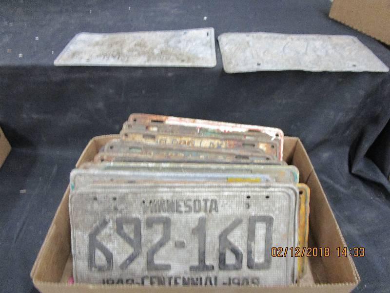 lot 148 image: Licence Plates 1948 and 1950s with one 1956 matching set