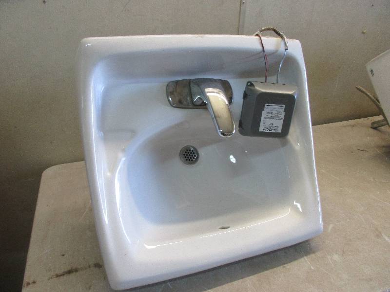 Commercial Sink & Faucet