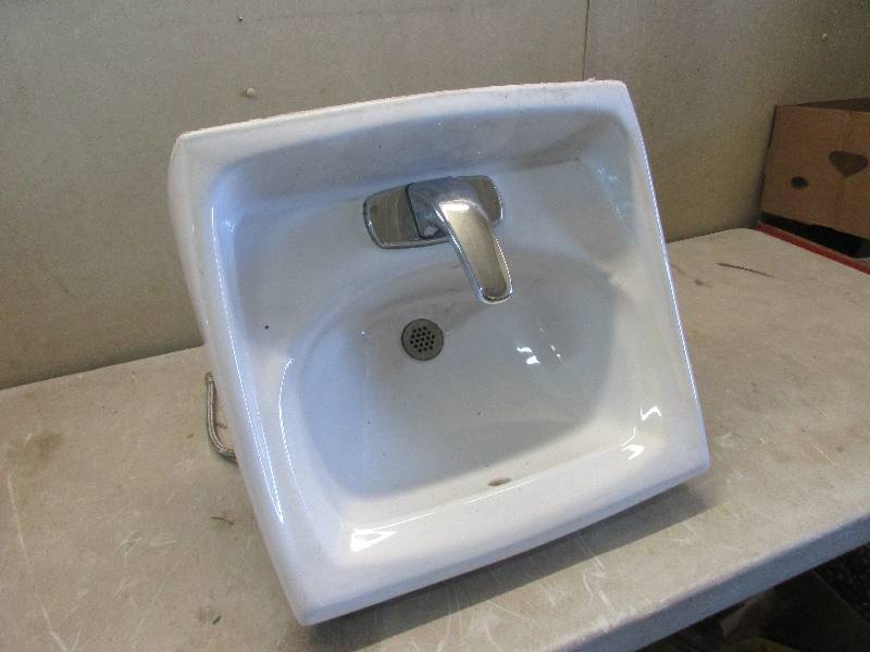 Commercial Sink & Faucet
