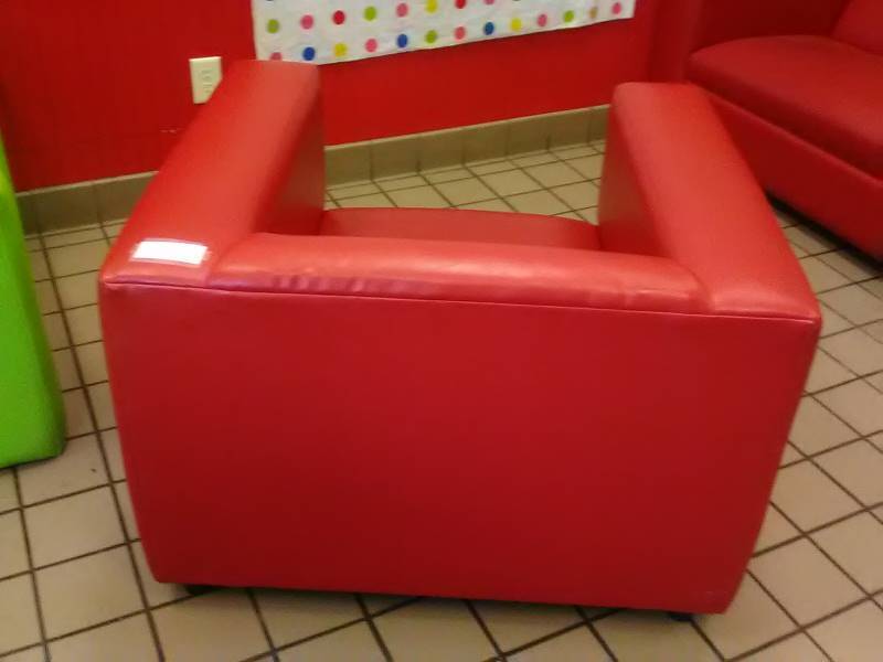 RED LOUNGE CHAIR