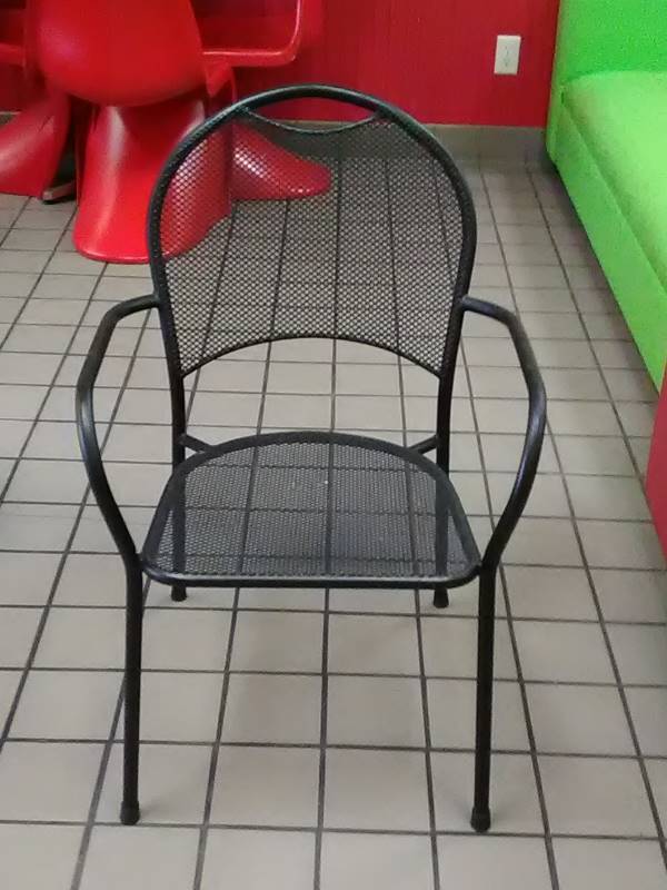 PATIO CHAIRS (7) METAL
