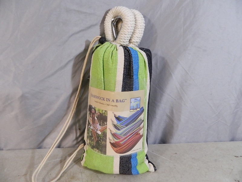 lot 18 image: New Bliss Hammock in a Bag