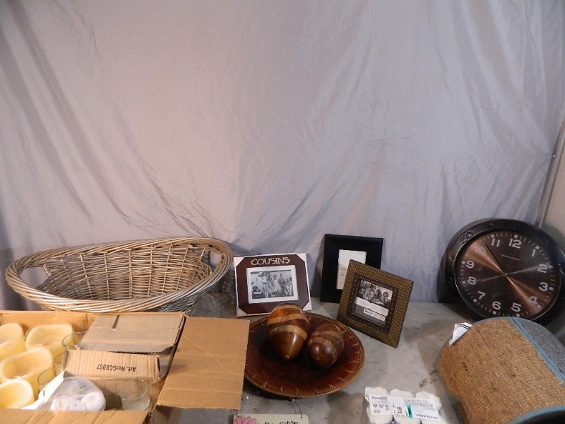 lot 77 image: Decor, Flameless Candles, More