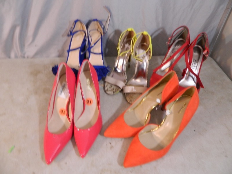 lot 80 image: 5 Pairs of Womens Shoes