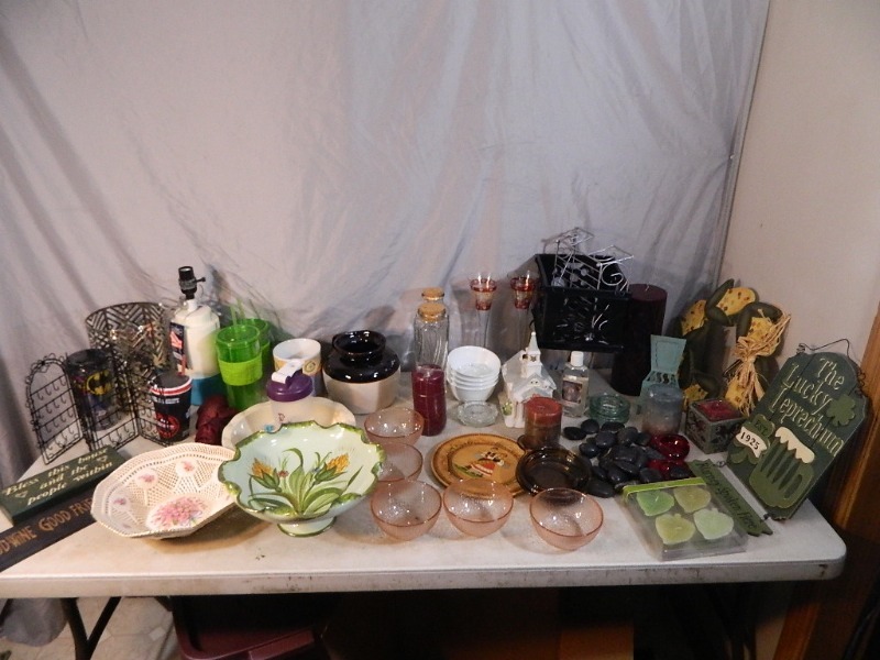 lot 97 image: Lamp, Decor, and More