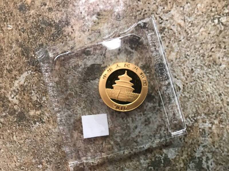 lot 23 image: 2016 Chinese Panda 3g .999 Gold BU Coin