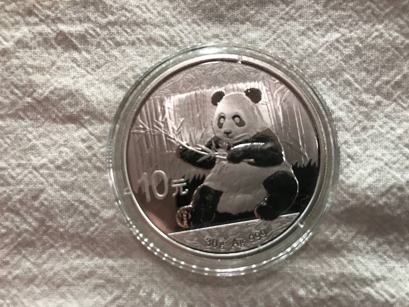 lot 68 image: 2017 China 30g AG .999 Silver Panda BU