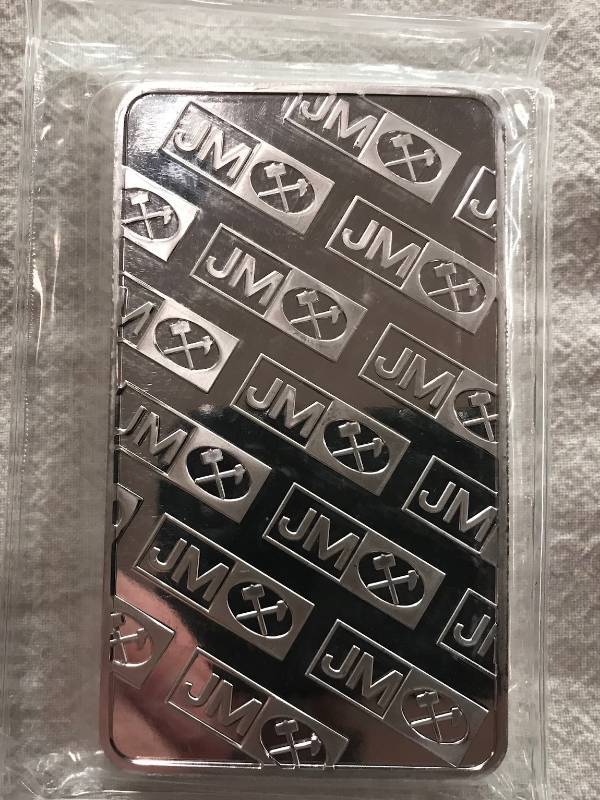 lot 87 image: JOHNSON MATTHEY SILVER BARS 10 OZ .999