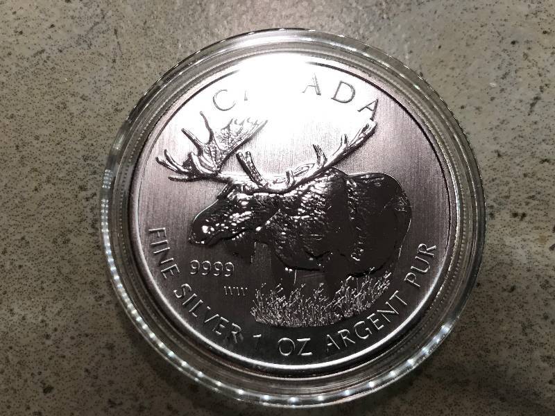 lot 200 image: 2012 Canadian Moose 1 troy oz. .9999 Silver BU