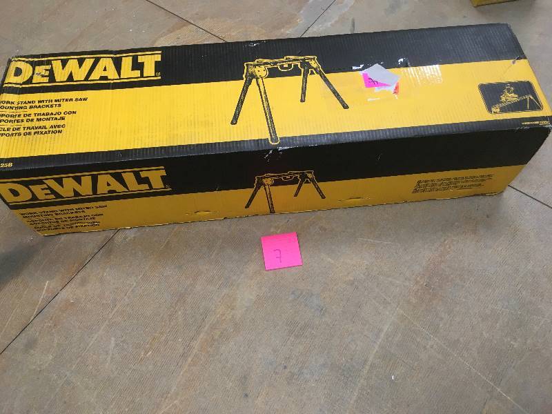 DeWalt Work Stand with Miter Saw Mounting Brackets not used