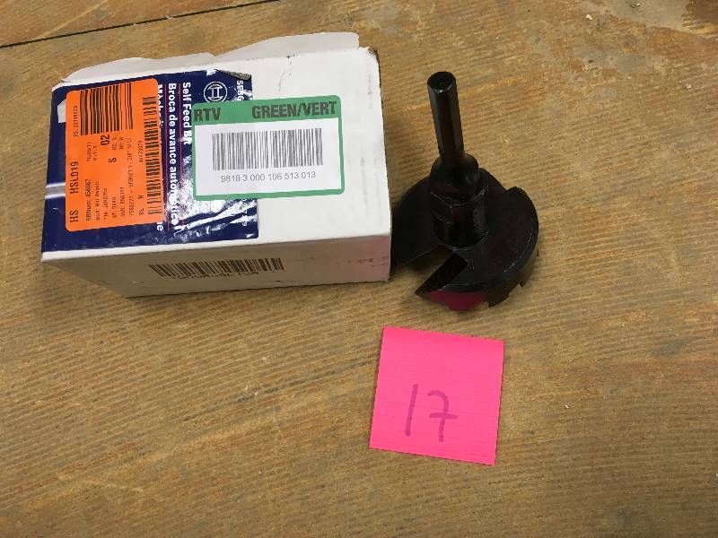 Bosch 3-58 in. Black Oxide Self -Feeding Auger Bit open box
