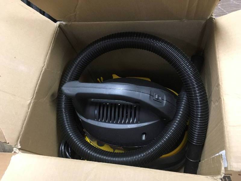 Stinger 1.75 Hp 2.5 Gal Vac open box not used