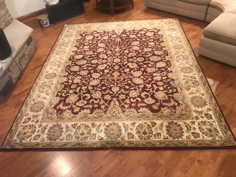 lot 22 image: 9x11 Area Rug, In Great Condition...