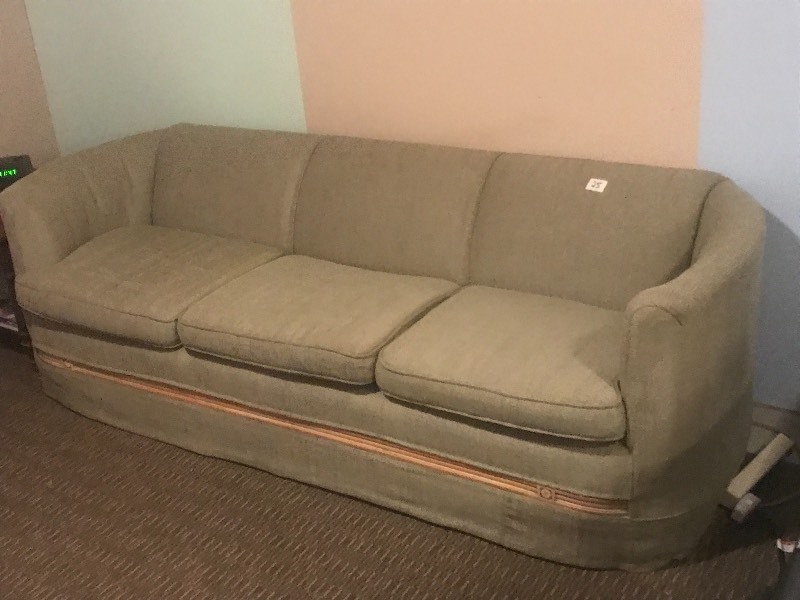 lot 25 image: 3-Seater Fabric Sofa, Clean & In Ni...