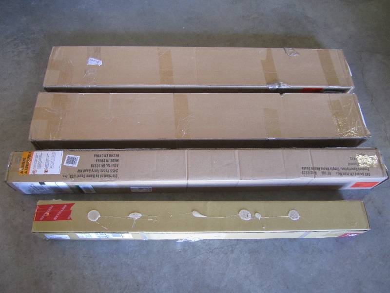 lot 9 image: Mixed Lot of 4 Window Blinds Variou...