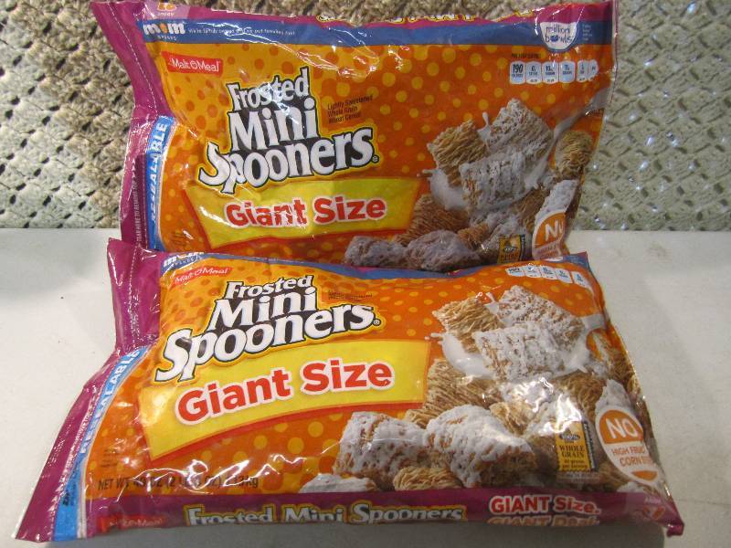 lot 307 image: Lot of 2 Giant Size Bags Frosted Mi...