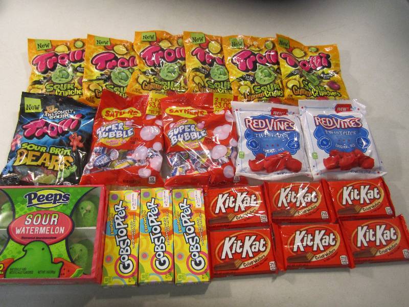 lot 328 image: Large Mixed Lot of Various Bagged a...