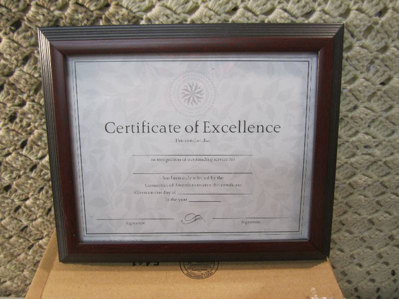 lot 336 image: Lot of 5 Certificate Frames 8 x 10 ...