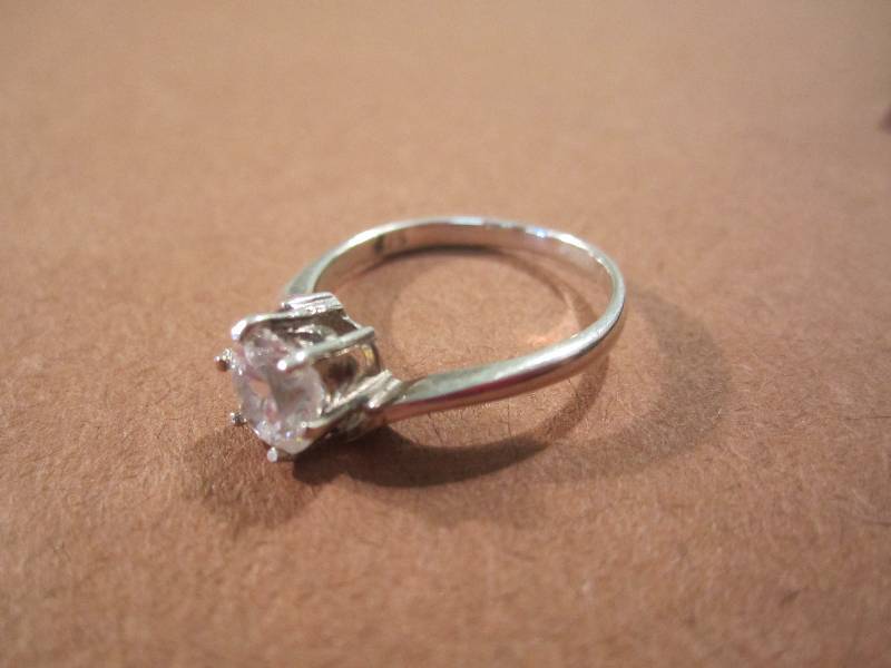 lot 26 image: Sterling Silver Ring with Large Sto...