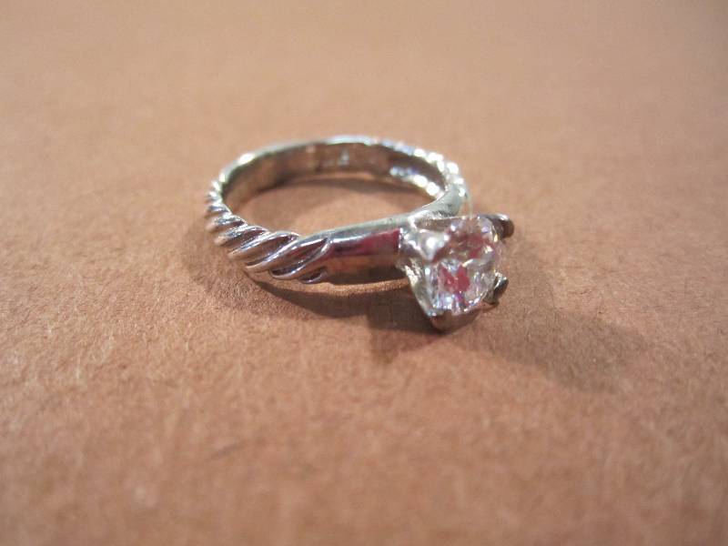 lot 27 image: Sterling Silver Ring with Large Sto...