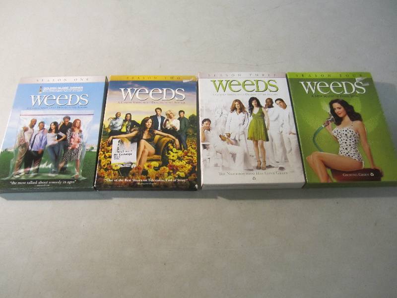 lot 39 image: Weeds DVD Sets Seasons 1, 2, 3 and ...